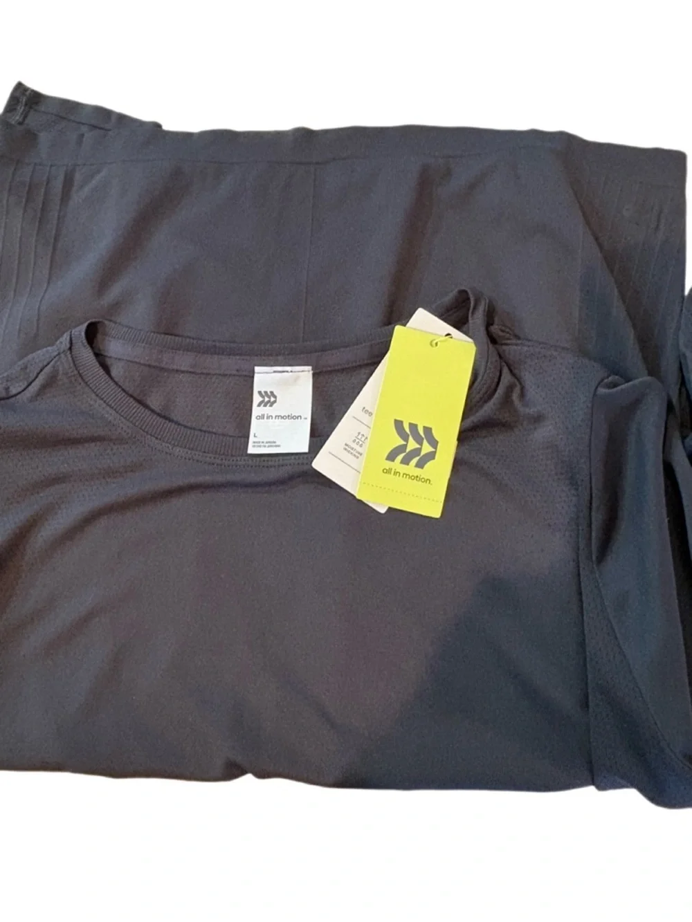 All in Motion Black Long Sleeve Athletic Top Size L NWT